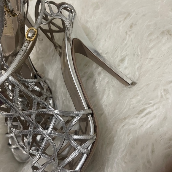 Authenitic Valentino Heels size 41 - Picture 2 of 6